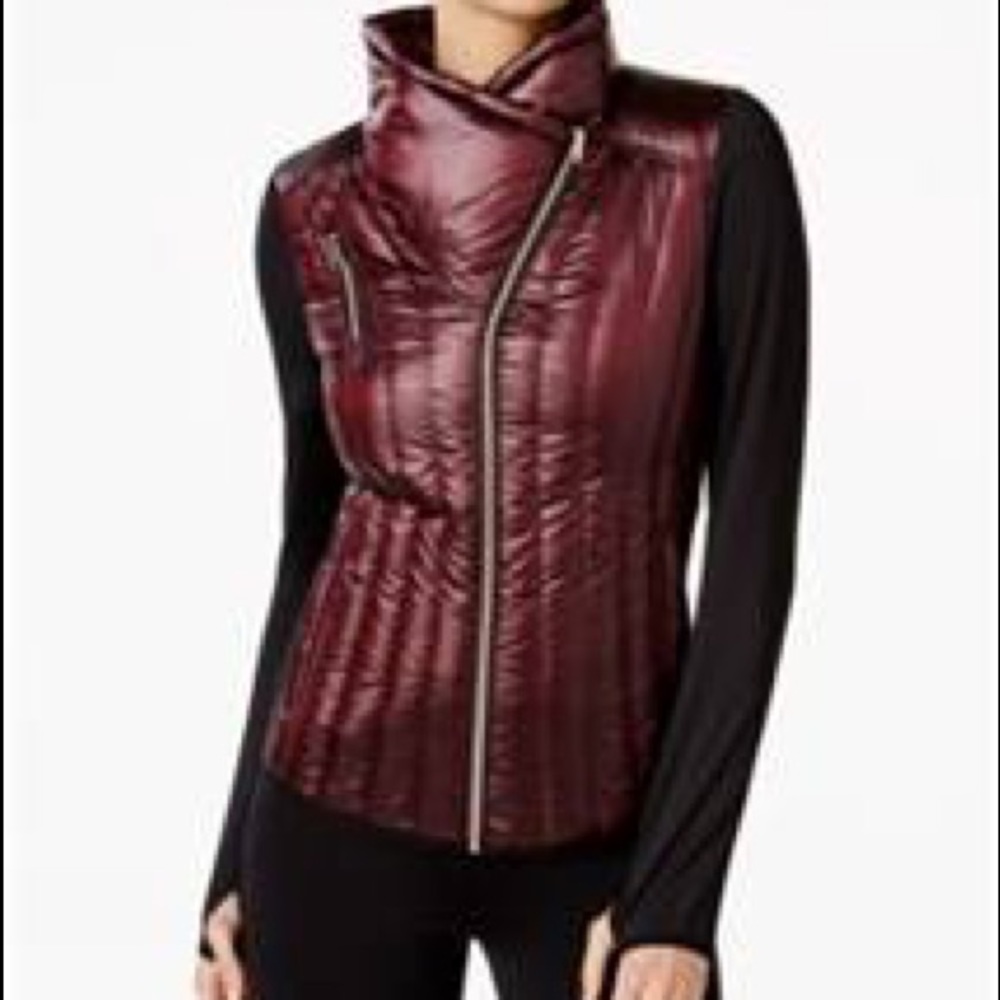 Calvin Klein Performance Vest - Picture 7 of 7